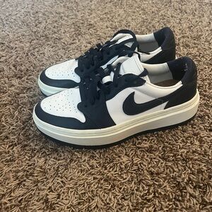 Jordan 1 Elevate Low Midnight Navy Nike’s